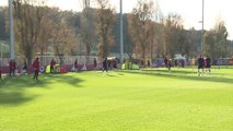 Roma training ahead of Europa League knockout round second leg with Feyenoord.