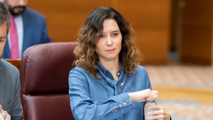 Ayuso acusa al PSOE de estar "en manos de un portero de prostíbulo" con el 'caso Koldo': "Todo tan sórdido como les gusta"