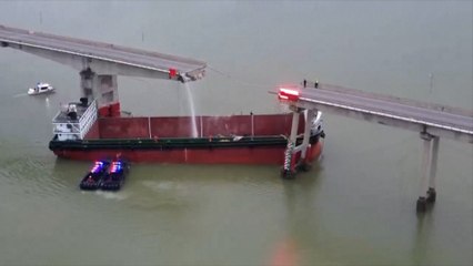 En Chine, deux morts après qu’un cargo a percuté un pont