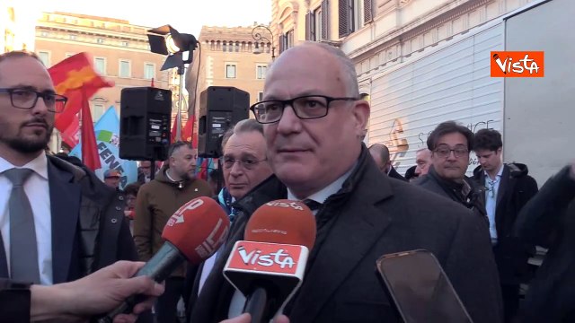 Crollo a Firenze, Gualtieri: Inaccettabile che si continui a morire sul lavoro