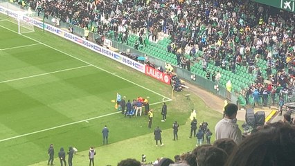 La linier se marcha lesionada