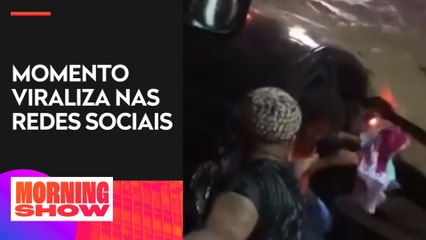 Jovem salva família em carro na enxurrada no Rio de Janeiro