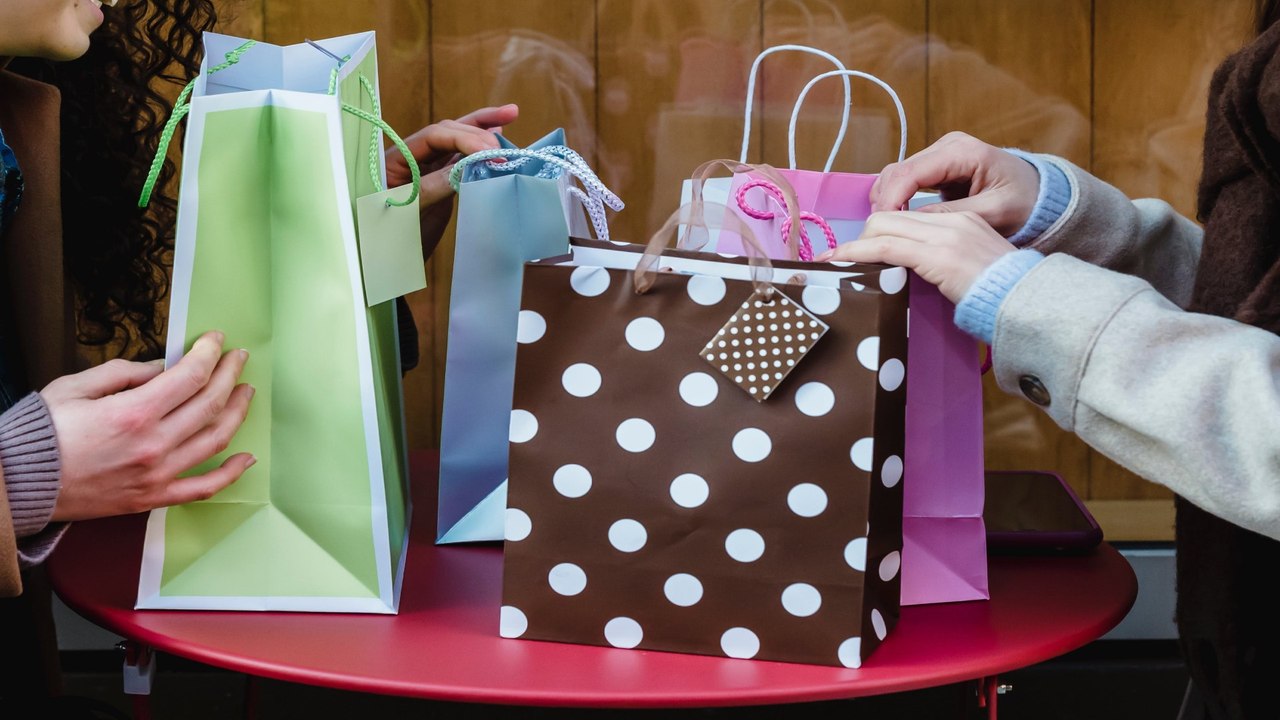 Consumismo desmedido afecta el medio ambiente, advierten estudios