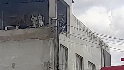 Fiação pega fogo em poste encostado ao hemoal-Arapiraca