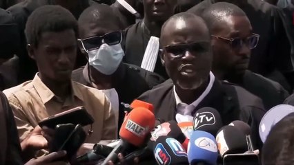 Tres déçu, l’avocat de Me Ngagne Demba tance le Juge “ Mamadou Seck dafa sokhor, Mo Takh Mou..” (online-video-cutter.com)