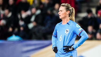 « Pourquoi ça ne marche pas chez nous ? » Amandine Henry dépitée la faible affluence pour France-Allemagne à Lyon