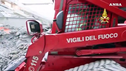 Crollo a Firenze, quinto giorno di ricerche tra le macerie