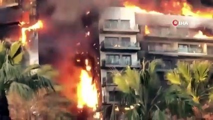 İspanya’da 14 katlı binadaki yangında 4 kişi hayatını kaybetti