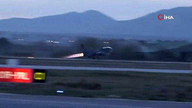 (ANKARA) MSB: Kahraman Türk Silahlı Kuvvetlerimiz, Irak’ın kuzeyindeki Pençe-Kilit Operasyonu bölgesinde tespit ettiği 4 PKK’lı teröristi etkisiz hâle getirdi