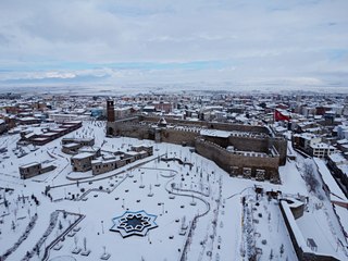 Doğu beyaza büründü: Erzurum, Kars, Ardahan ve Tunceli'den kar manzaraları