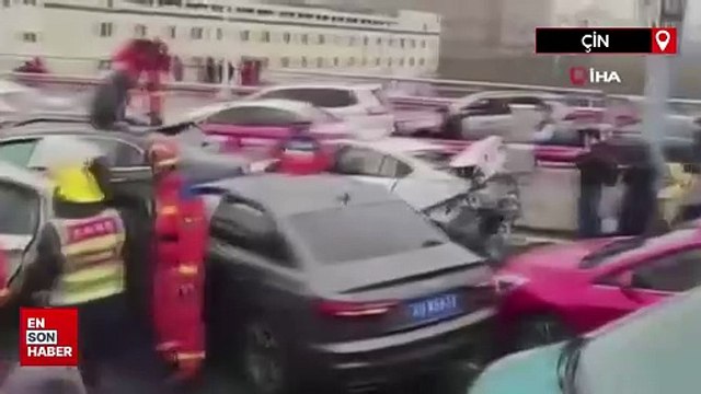 Çin’de otoyoldaki buzlanma zincirleme kazaya neden oldu