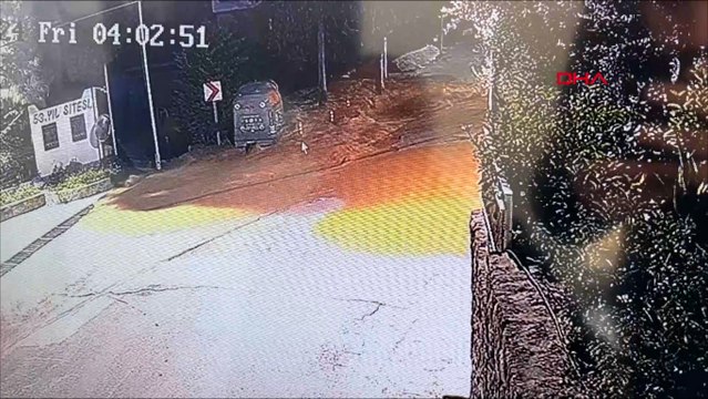 Bodrum'da ana isale hattı böyle patladı