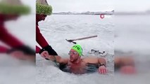 Çıldır Gölü'nde tehlikeli deneme! Eksi 20 derecelik buzlu suda 3 dakika kalmayı başardı