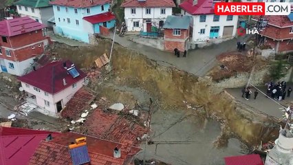 Tokat'ta heyelan sonrası çıkan su merak uyandırdı