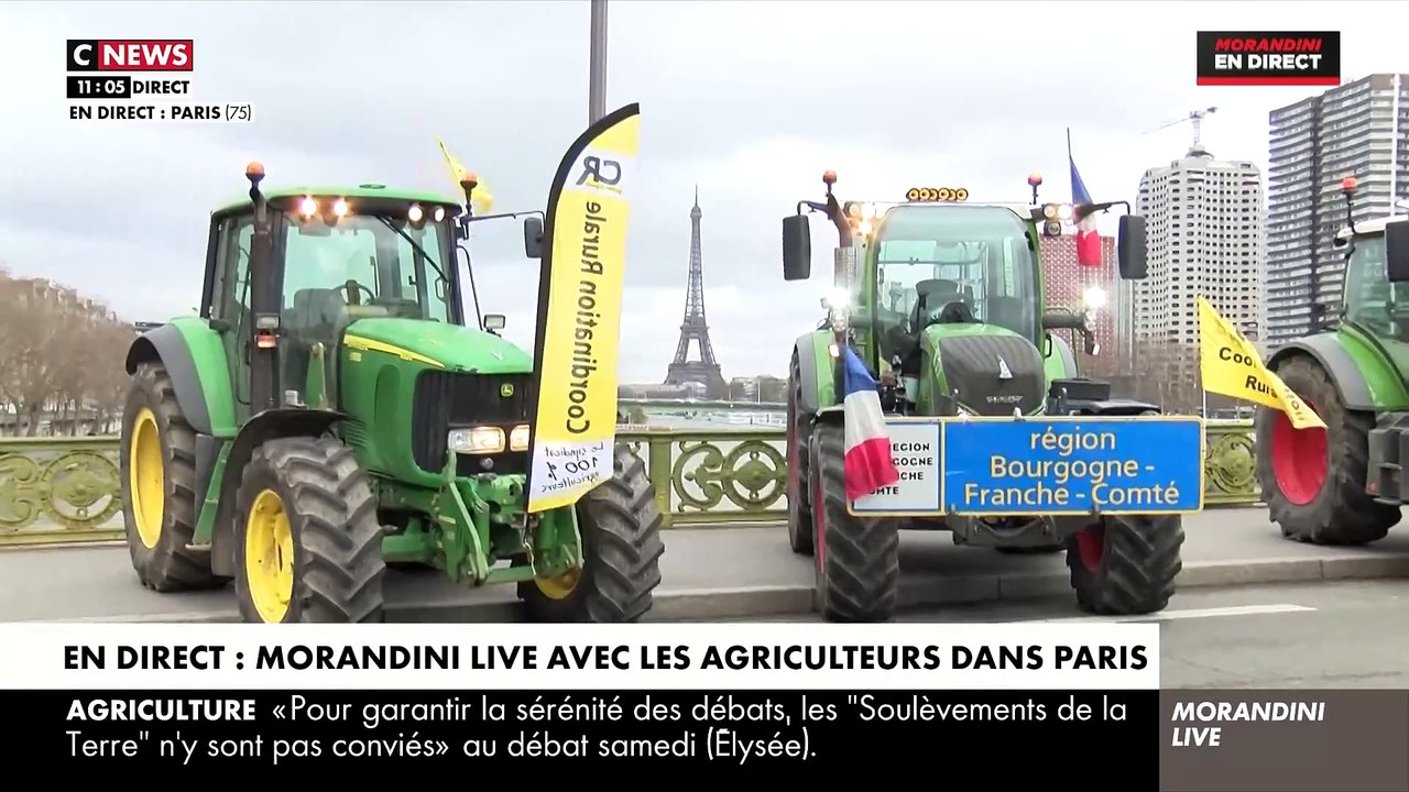 Salon de l'agriculture: Un convoi de tracteurs...