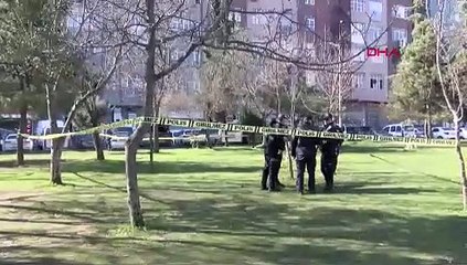 Parkta bulunan cenin polisleri harekete geçirdi