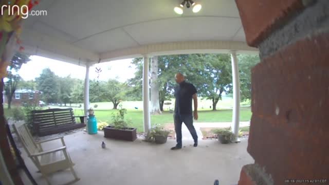 Husband Spooked By Hearing Wife's Voice Through Doorbell Camera | Happily TV