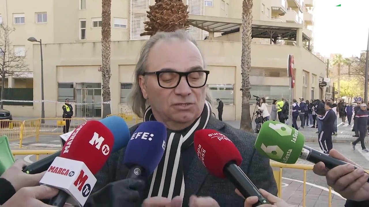 El Colegio de Arquitectos de Valencia culpa a los toldos de la rápida propagación de las llamas