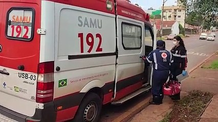 Idosa em crise convulsiva é socorrida pelo Samu no Brasmadeira