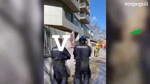 La Policía Científica entra en el edificio de Valencia para investigar las causas