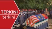 [TERKINI] Jenazah Mohd Izwan dikebumikan dengan istiadat kebombaan