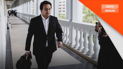 Bekas setiausaha sulit kanan diperintah bela diri