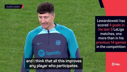 Lewandowski's form improves with the team - Xavi