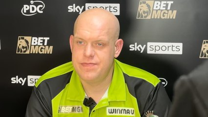 Van Gerwen Advocates for Luke Littler's Right to Enjoy Darts 🎯