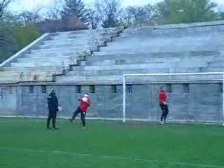 Dinamovisti.ro / Lobby la antrenament