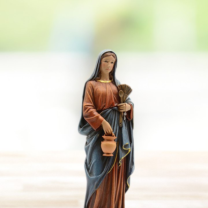 Images of Mother Mary working make chores easier - video Dailymotion