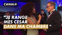 Benoit Magimel au micro de Lena Situations sur le tapis rouge des César 2024