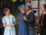 Chaves 033 - Uma Refeição Indigesta - Natal, Noite de Paz