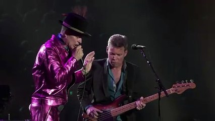 Lake Fever - The Tragically Hip (live)