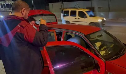 20 kilometrelik kovalamaca böyle bitti! Polisin 'dur' ihtarına uymadı, duvara çarptı