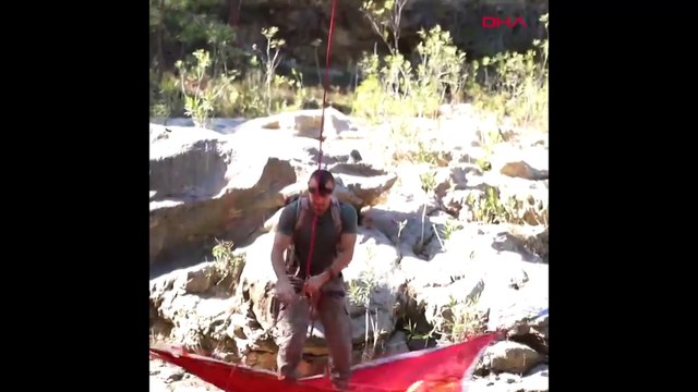 60 metrelik uçurumun ortasına kurduğu hamağın halatı kopunca ölümden döndü