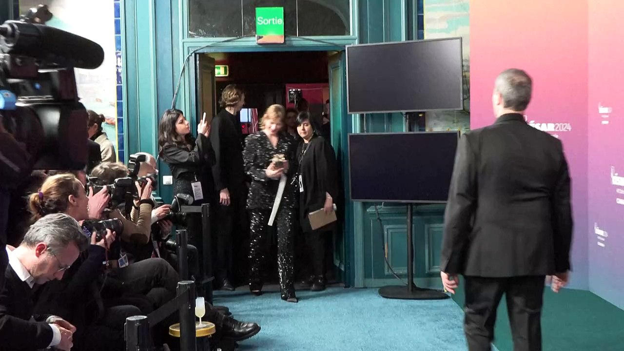 Sandra Hüller in Paris mit César als beste Schauspielerin geehrt