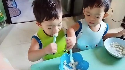 sarap ng kaen ng kambal ☺️☺️