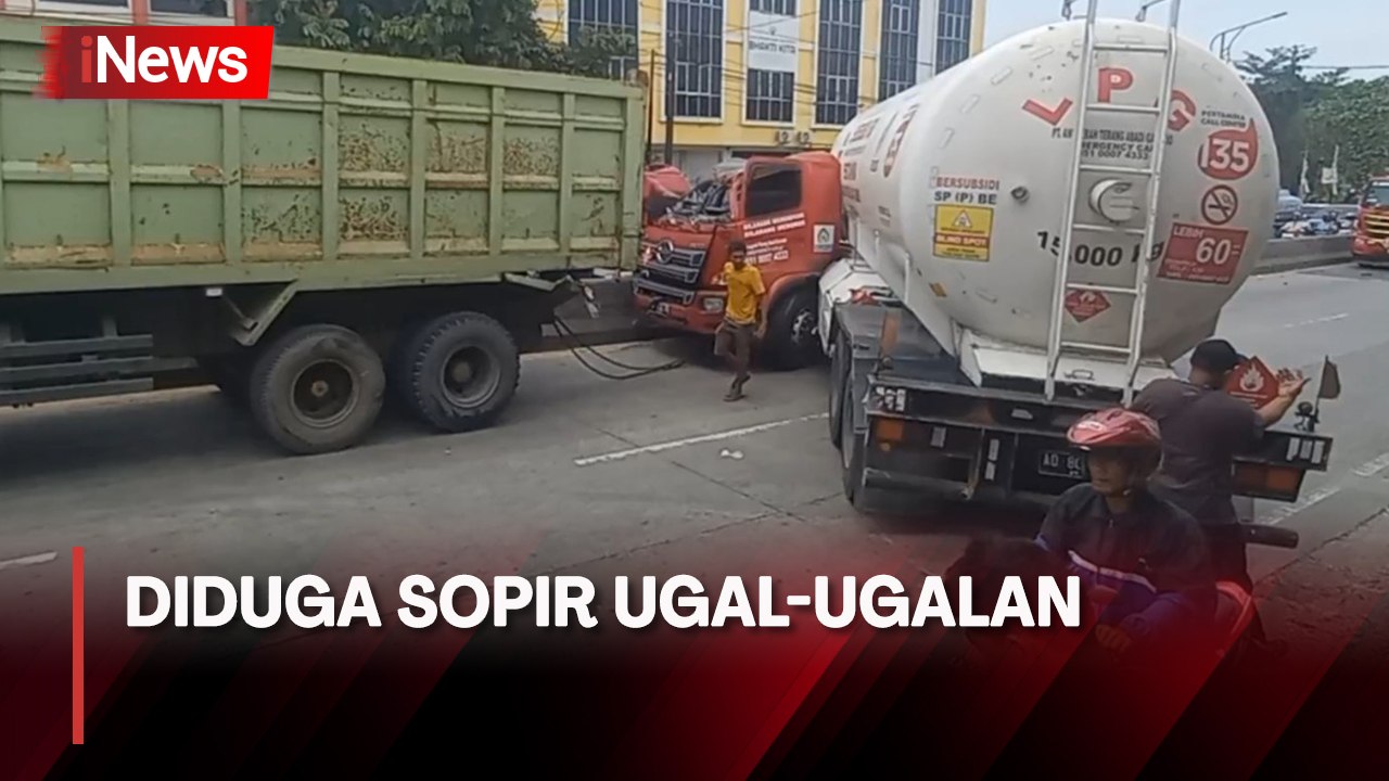 Alami Kecelakaan di Ungaran, Truk Tangki Pertamina Bermuatan LPG Ringsek