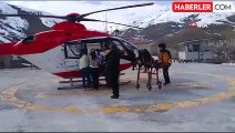 Şırnak ve Bahçesaray'da ambulans helikopter, bebekler için havalandı