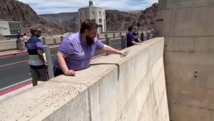 Wind updraft prevents the water from going down the Dam *Unbelievable*