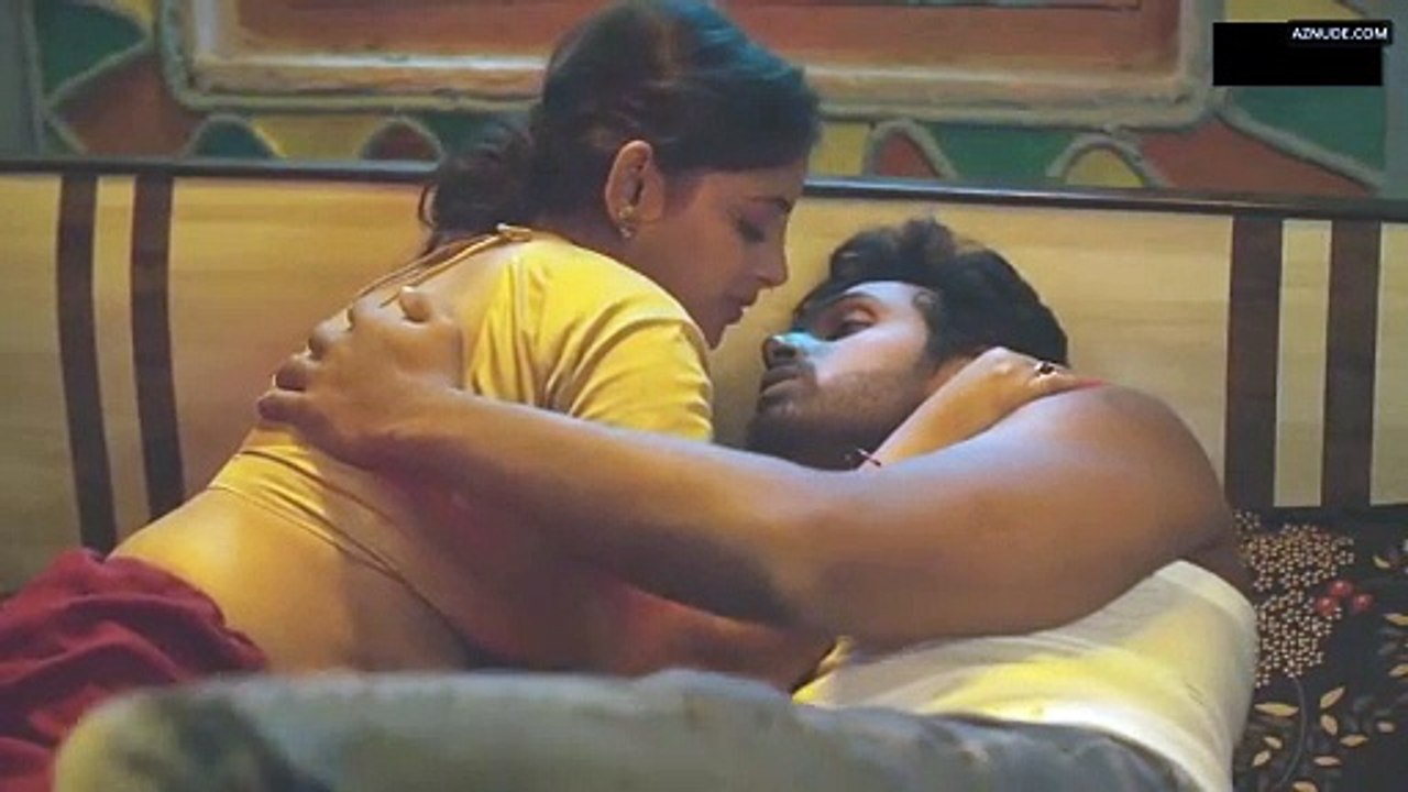 Mallu Bhabhi romance