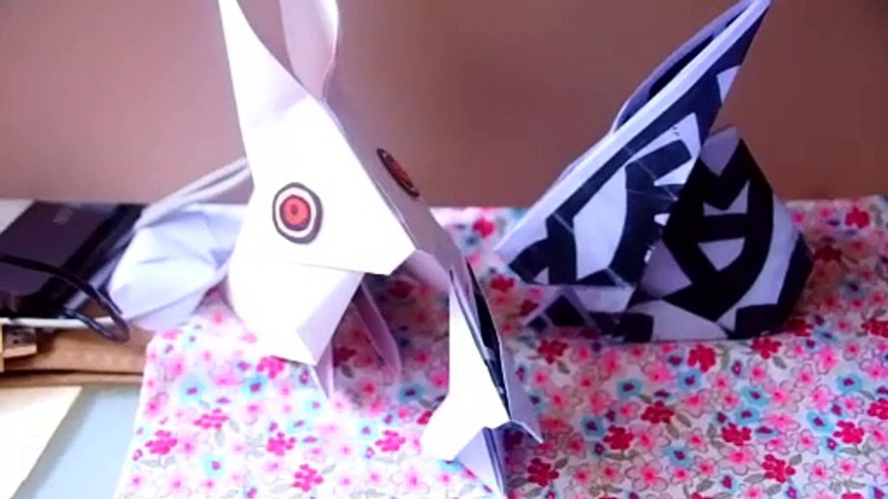 " LAPINS DE PÂQUES " JAK ARNOULD ©ADAGP