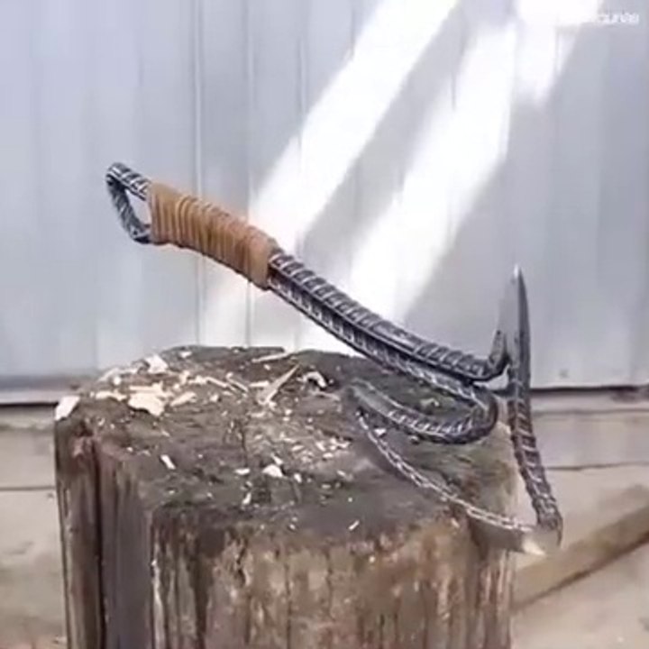 Wow making an ax out of rebar 2024