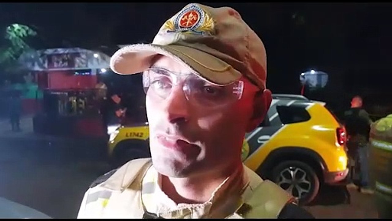 Homem é morto a tiros e mulher é baleada em bar Rua Maracaí, no Jardim Colonial