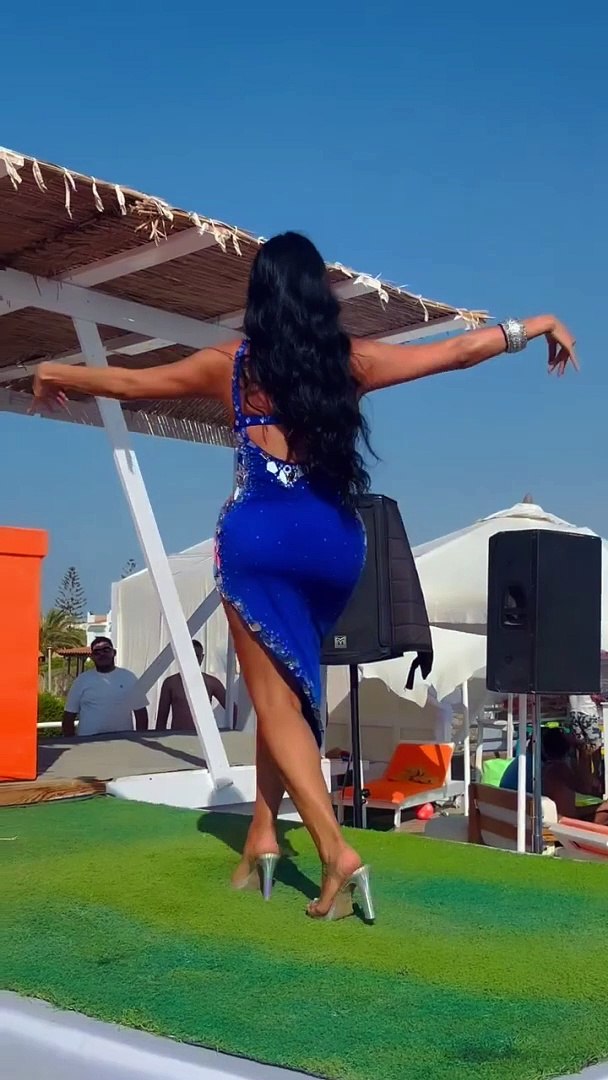 كارمن المثيره و الجميله رقص شرقي