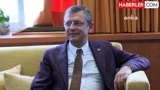 Özgür Özel Sosyalist Enternasyonal Başkan Yardımcılığı'na seçildi