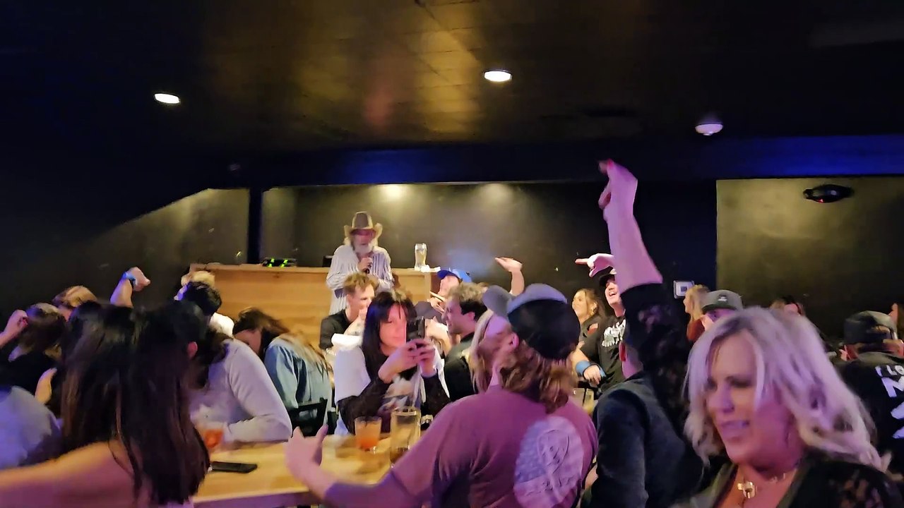 METALLICA - ENTER SANDMAN (PERFORMED AT THE WESTERNER)