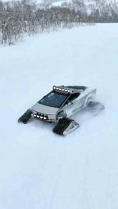 Cybertruck chenilles