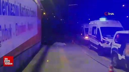 Ankara’da otomobil kaldırımdaki yayalara çarptı: 2 ölü
