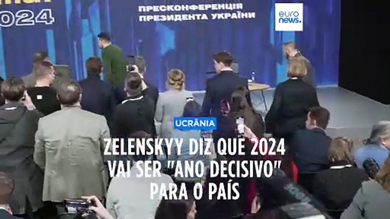 Zelenskyy diz que 2024 vai ser "ano decisivo" para a Ucrânia. Macron reúne líderes europeus em Paris